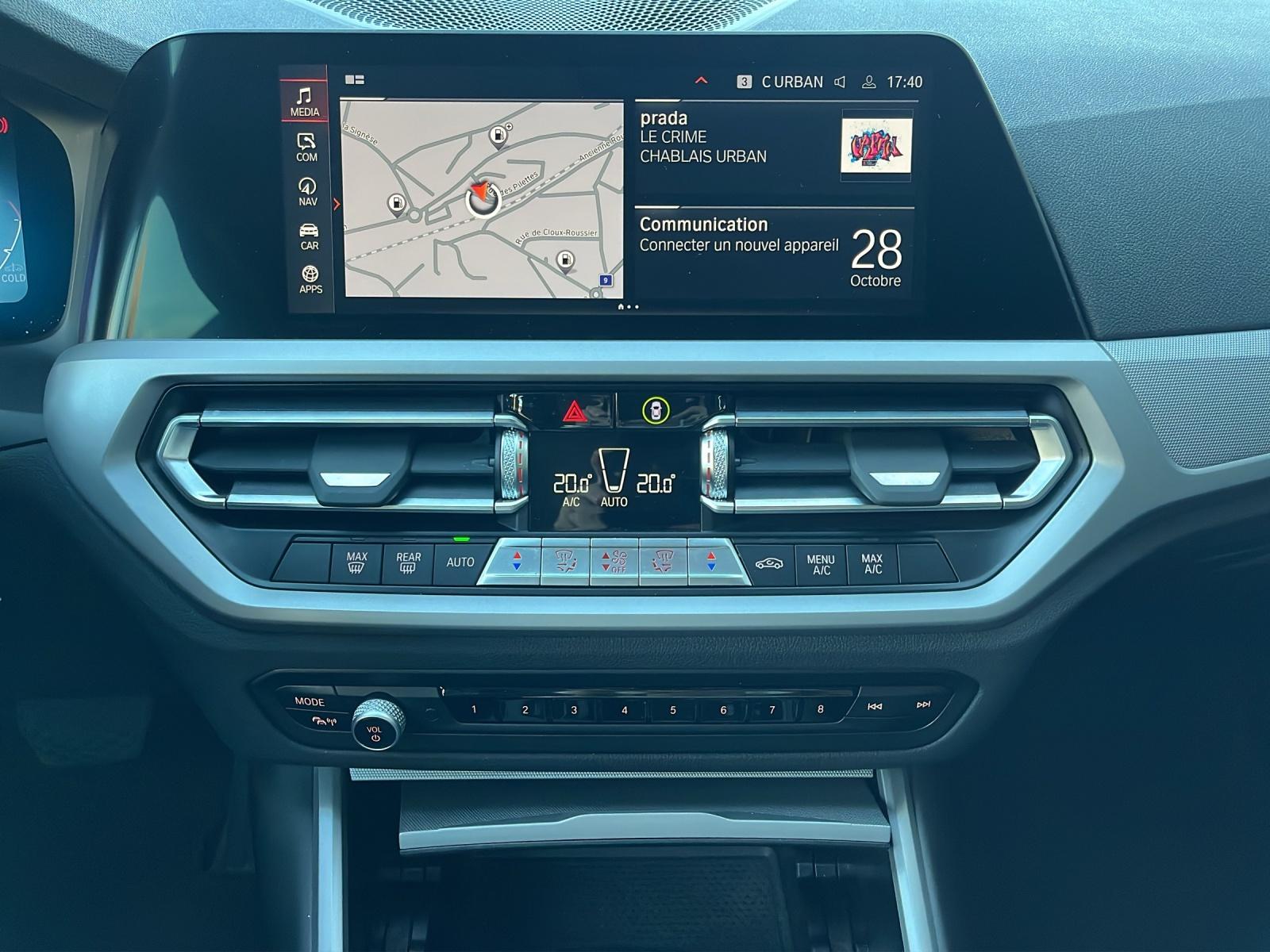 BMW 330d xDrive 48V Steptronic-image-19