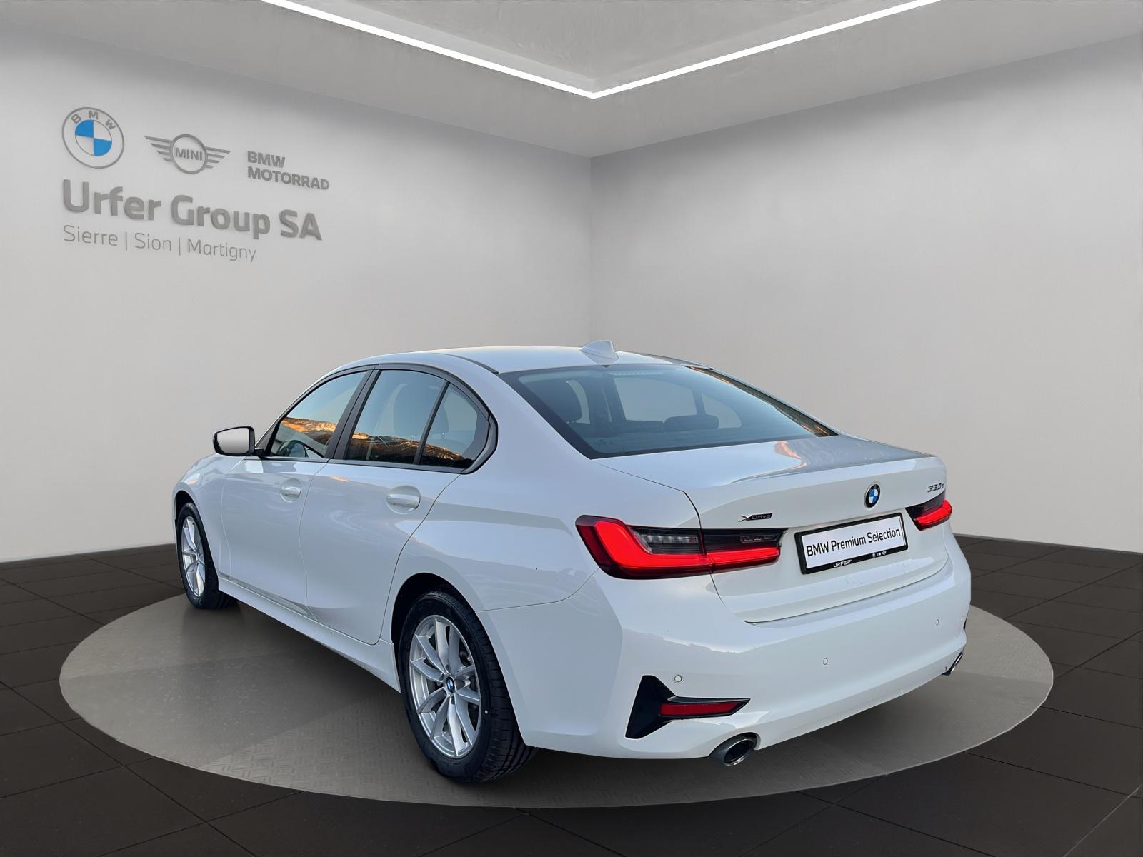 BMW 330d xDrive 48V Steptronic-image-3