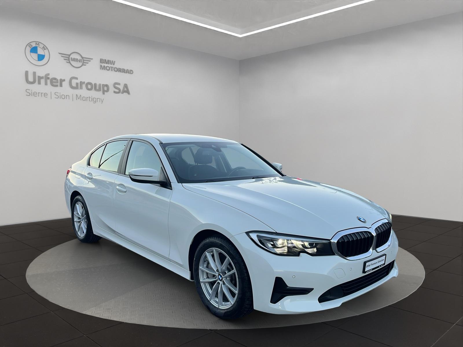 BMW 330d xDrive 48V Steptronic-image-7