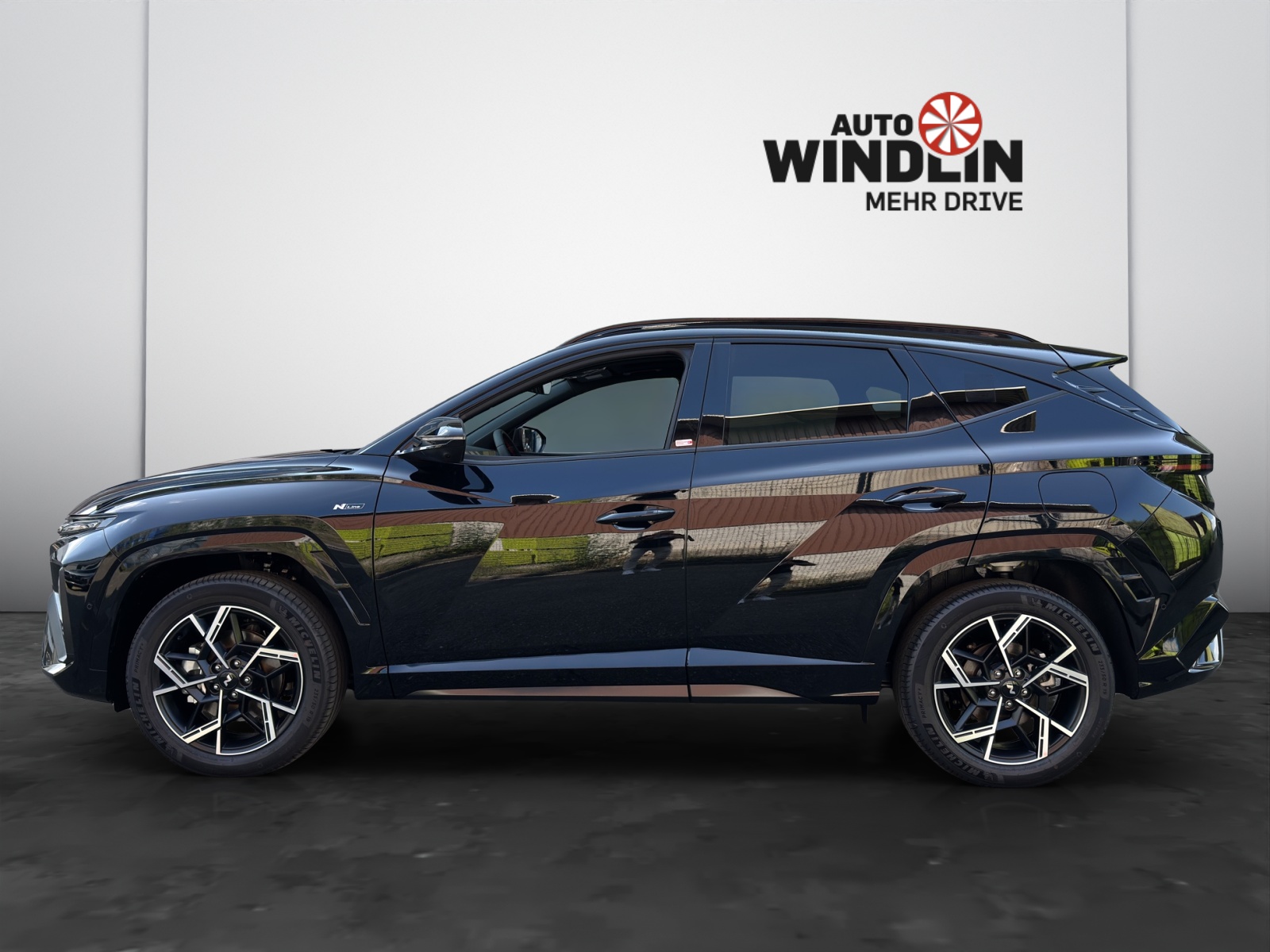 HYUNDAI Tucson 1.6 T-GDi HEV N-Line LUX.pack 4WD MY26-image-2