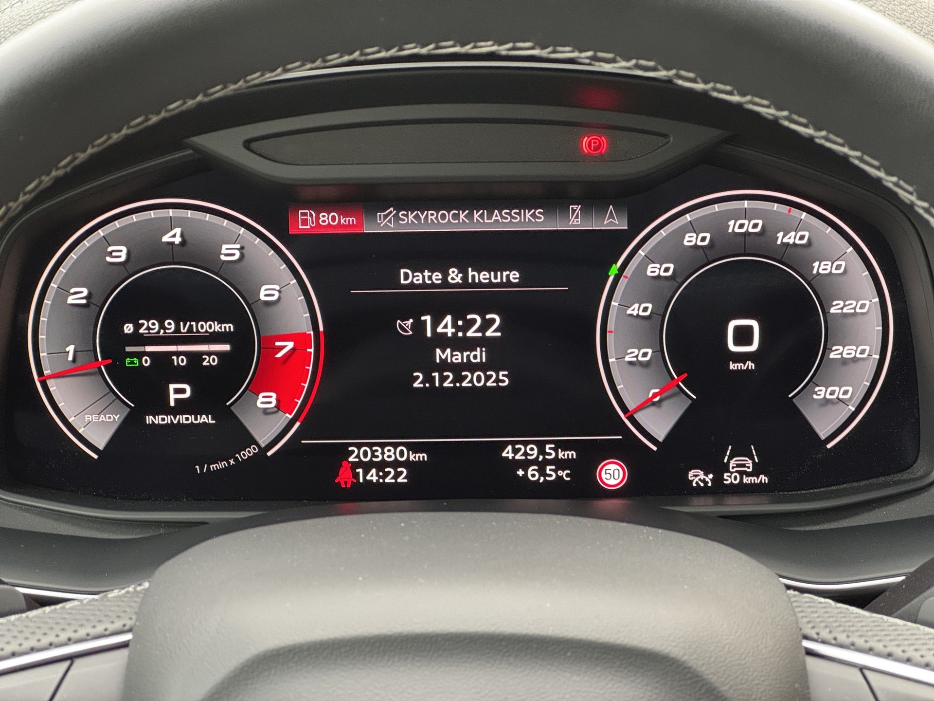 AUDI SQ7 TFSI quattro tiptronic-image-10