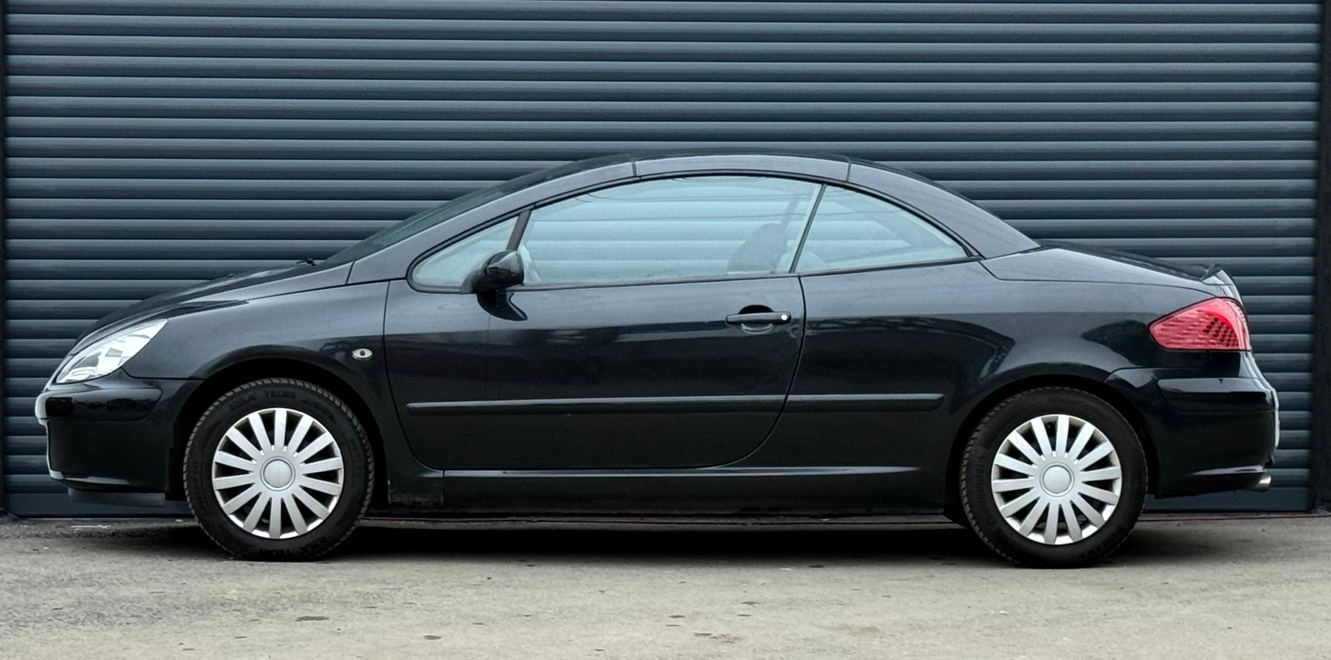 PEUGEOT 307 CC 2.0 16V-image-8