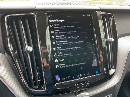 VOLVO XC60 B5 B AWD Plus Bright-image-7