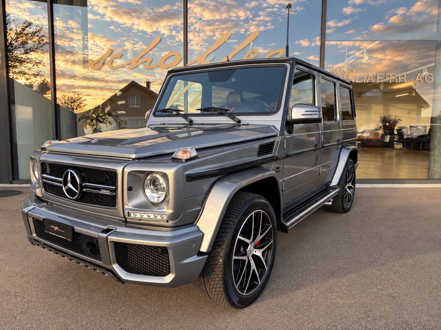 MERCEDES-BENZ G 63 AMG Edition 463 Speedshift Plus 7G-Tronic-showroom-element-1