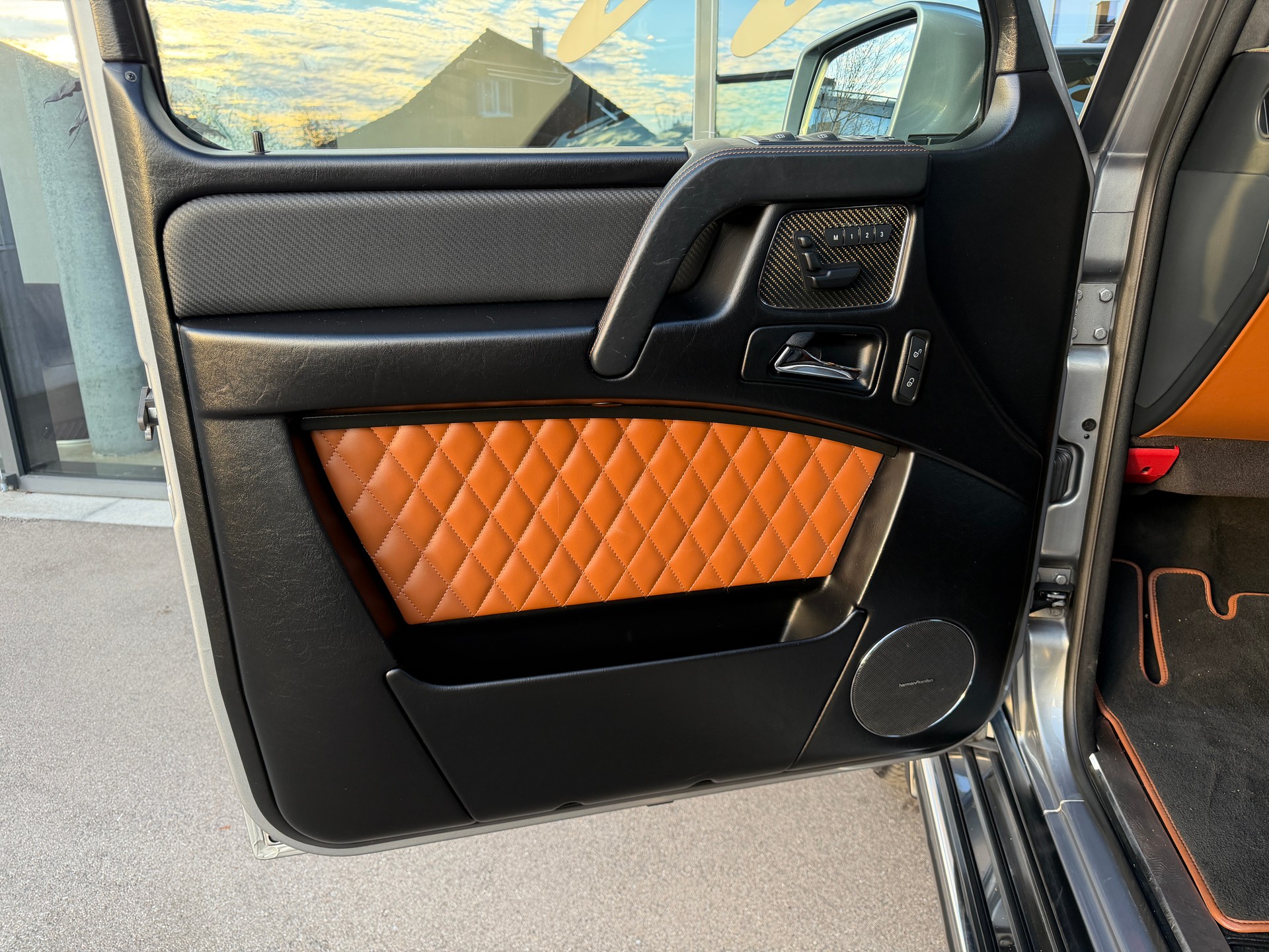 MERCEDES-BENZ G 63 AMG Edition 463 Speedshift Plus 7G-Tronic-image-15