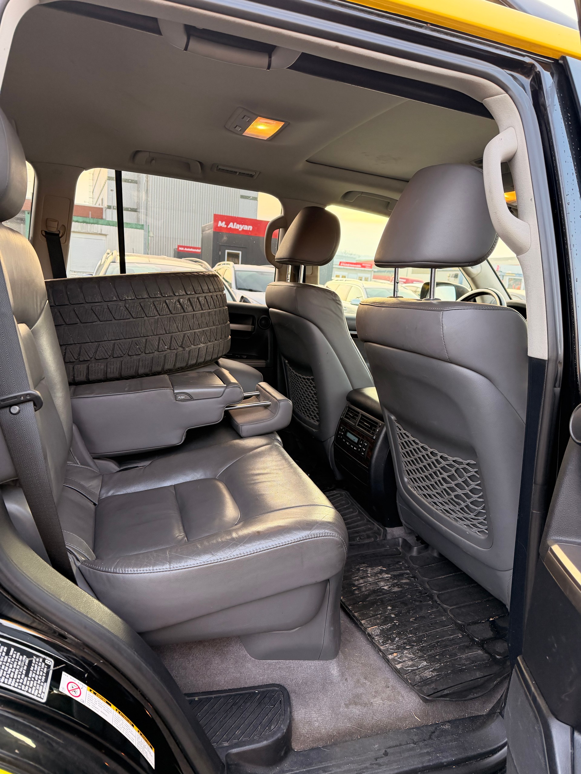 TOYOTA Land Cruiser V8 4.5 D-4D Linea Luna **6000 Kg (AHK)** original Farbe schwarz**-image-10