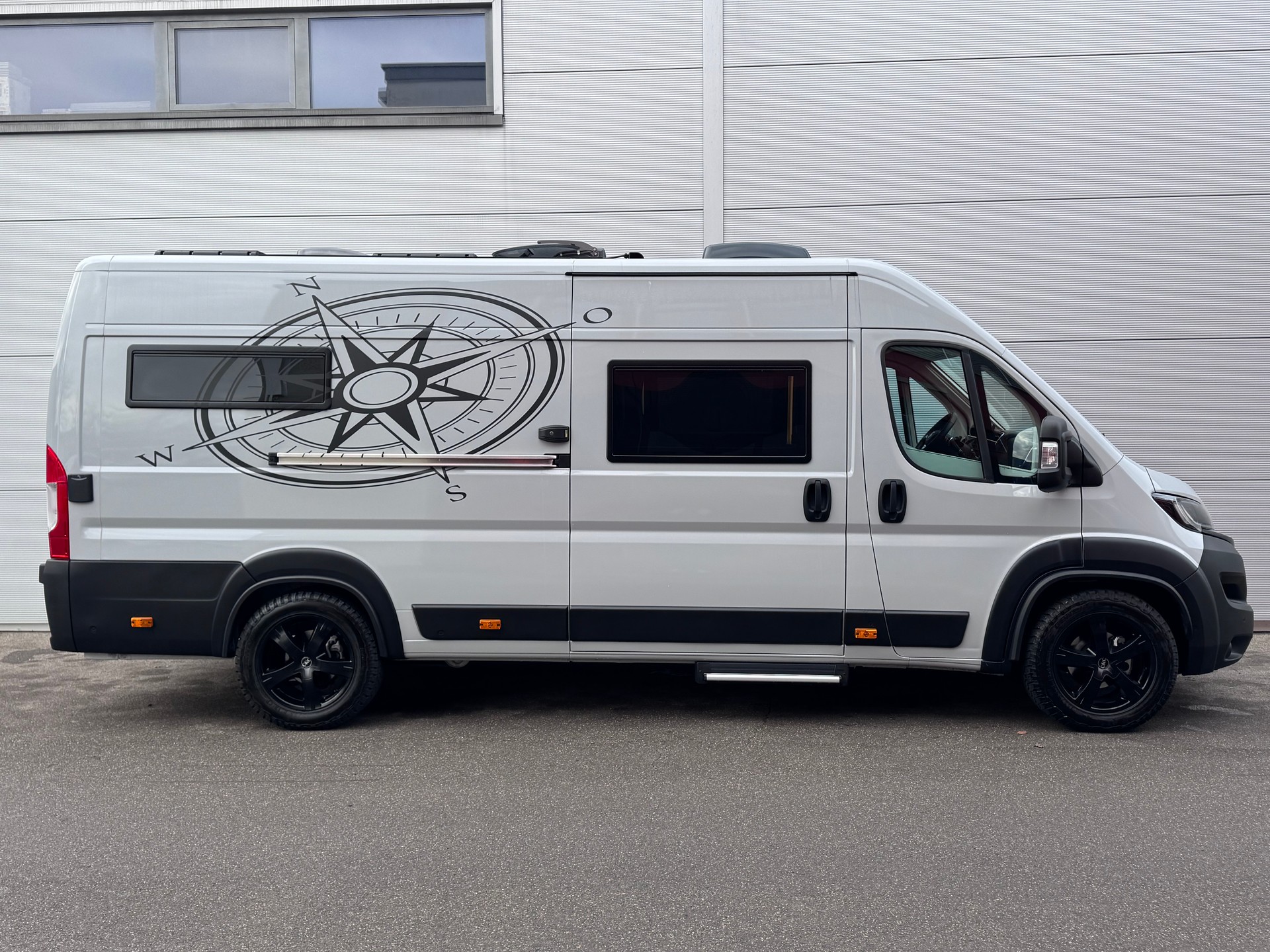 PÖSSL Summit Shine 640 R-showroom-element-1