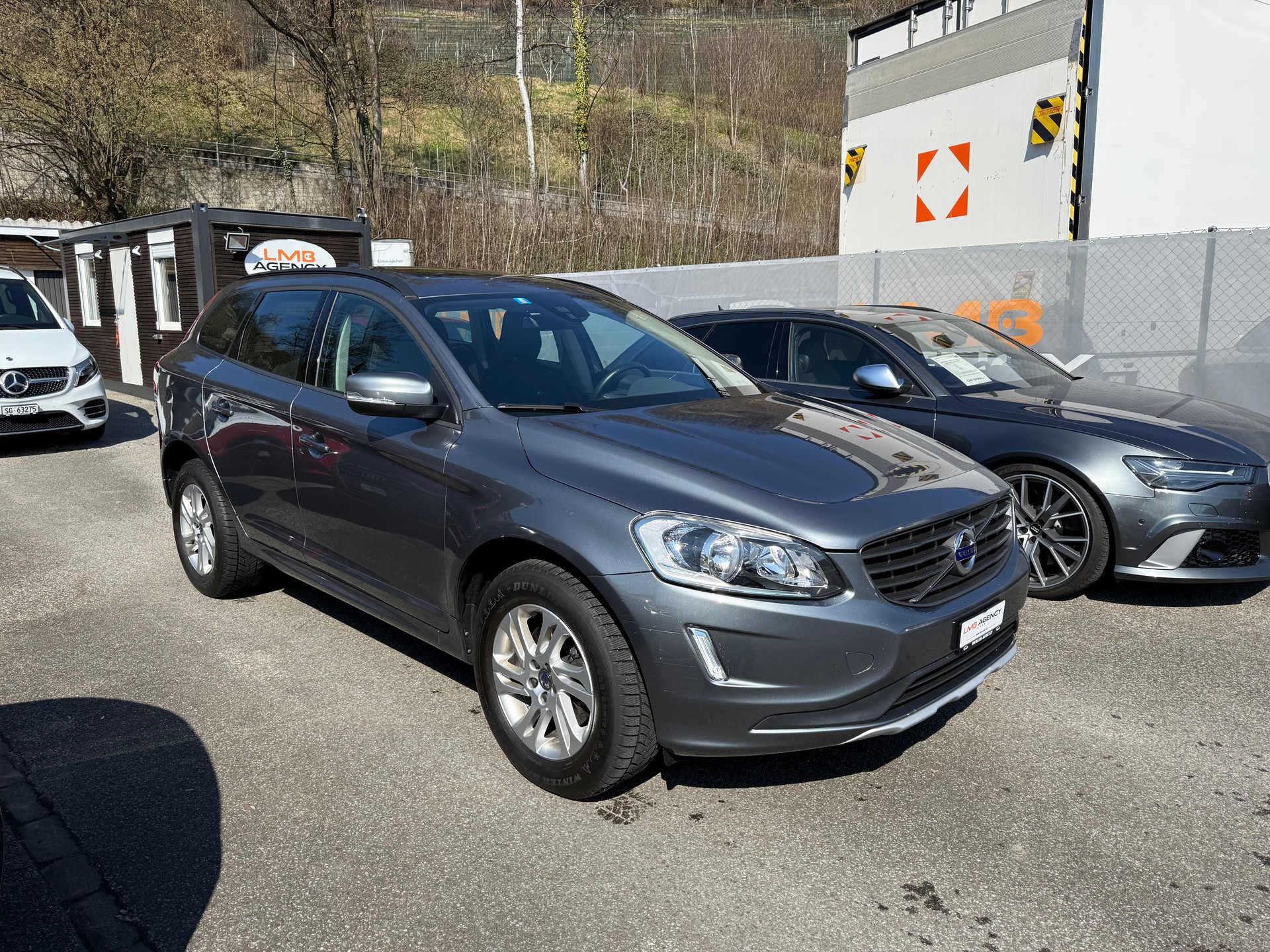 VOLVO XC60 D3 Kinetic-image-0