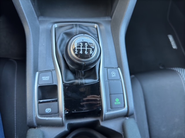 HONDA Civic 1.0 VTEC Elegance-image-18