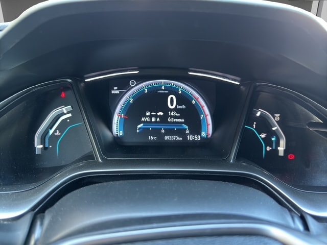 HONDA Civic 1.0 VTEC Elegance-image-10