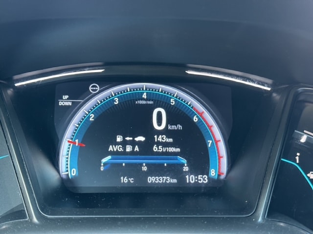 HONDA Civic 1.0 VTEC Elegance-image-11