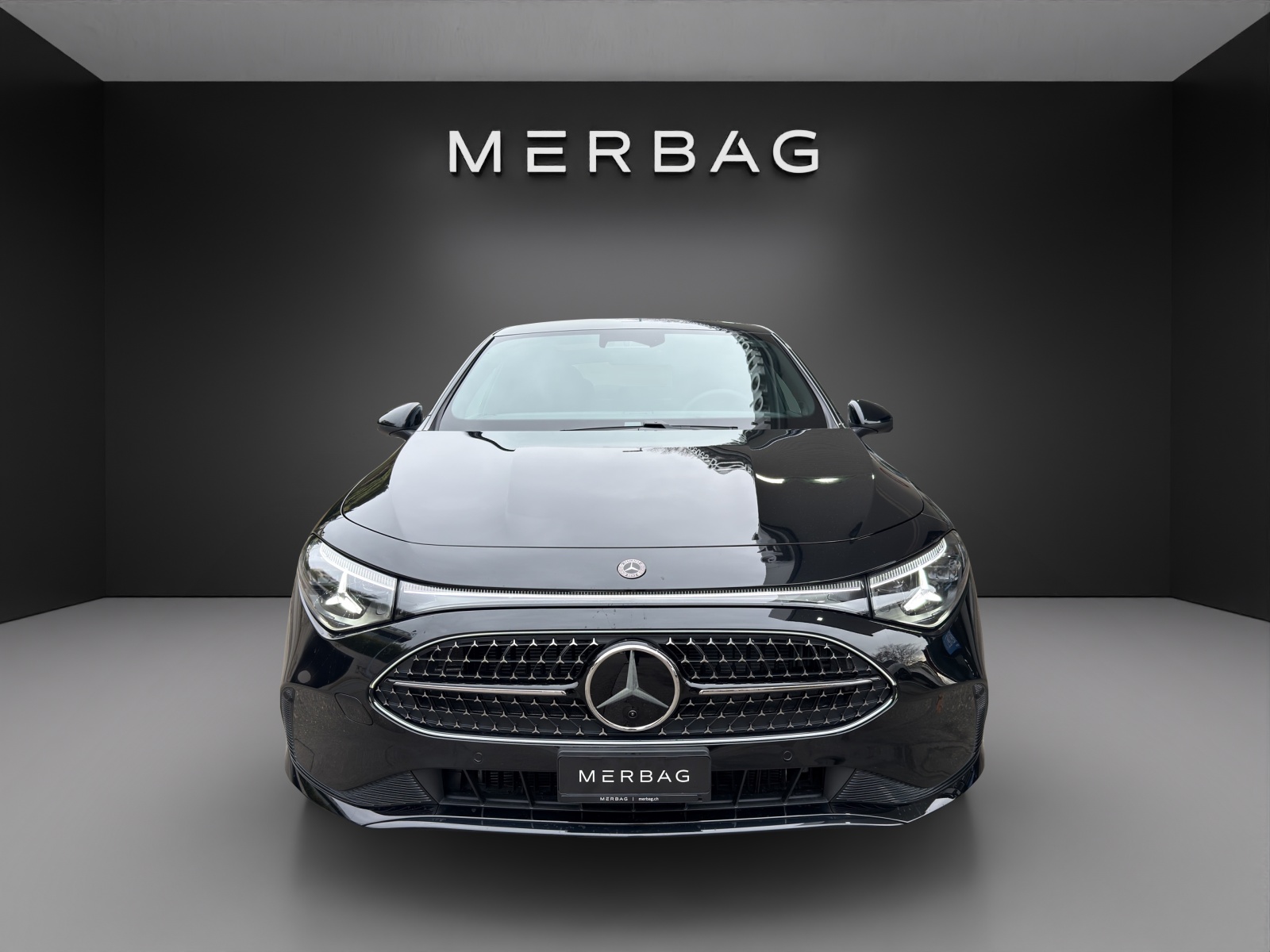 MERCEDES-BENZ CLA 200 8G-DCT 4Matic-image-7