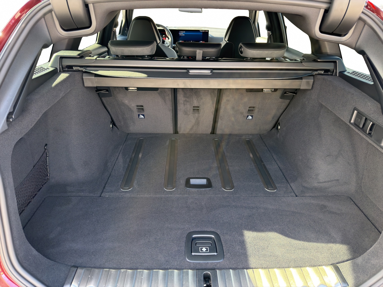 BMW M3 Touring xDrive Competition M-image-17