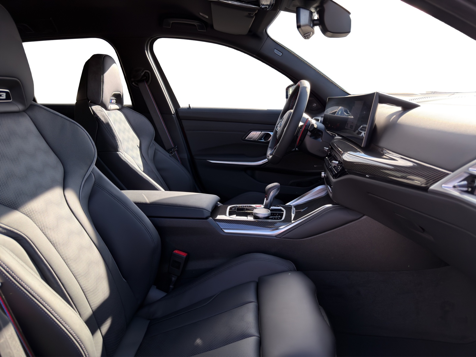 BMW M3 Touring xDrive Competition M-image-14
