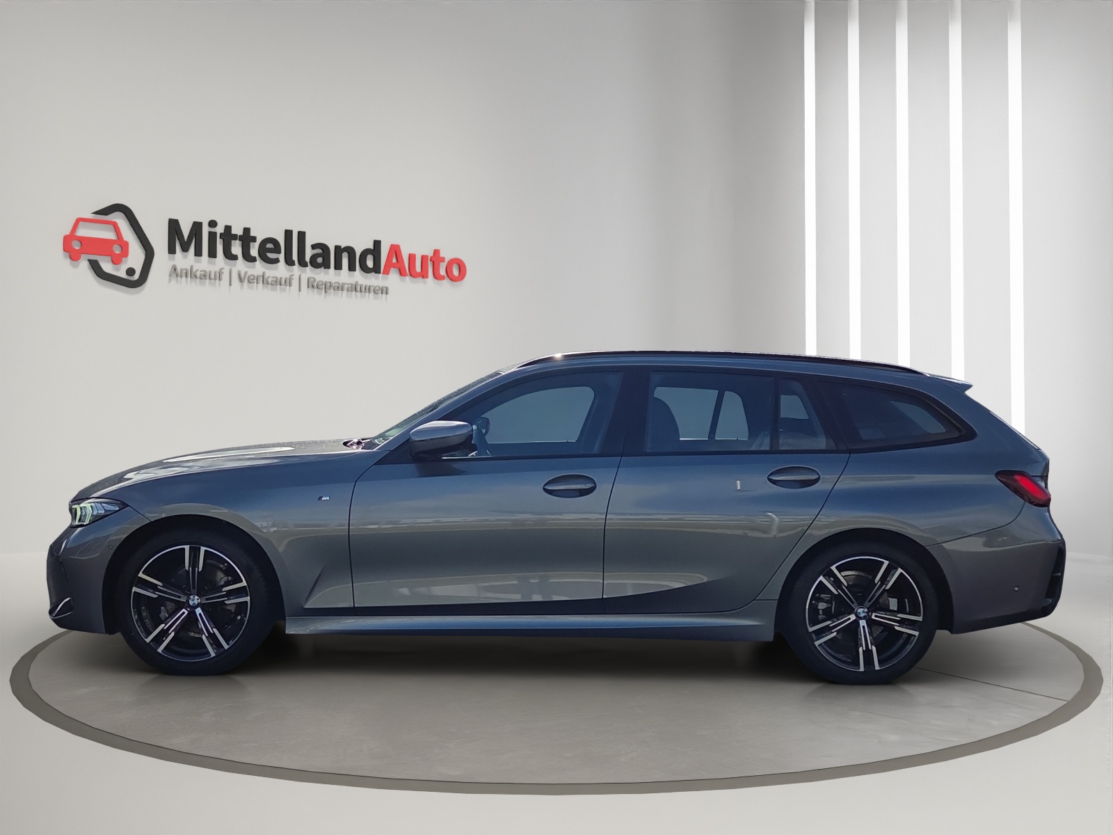 BMW 320d xDrive 48V Touring Steptronic M Sport-image-4