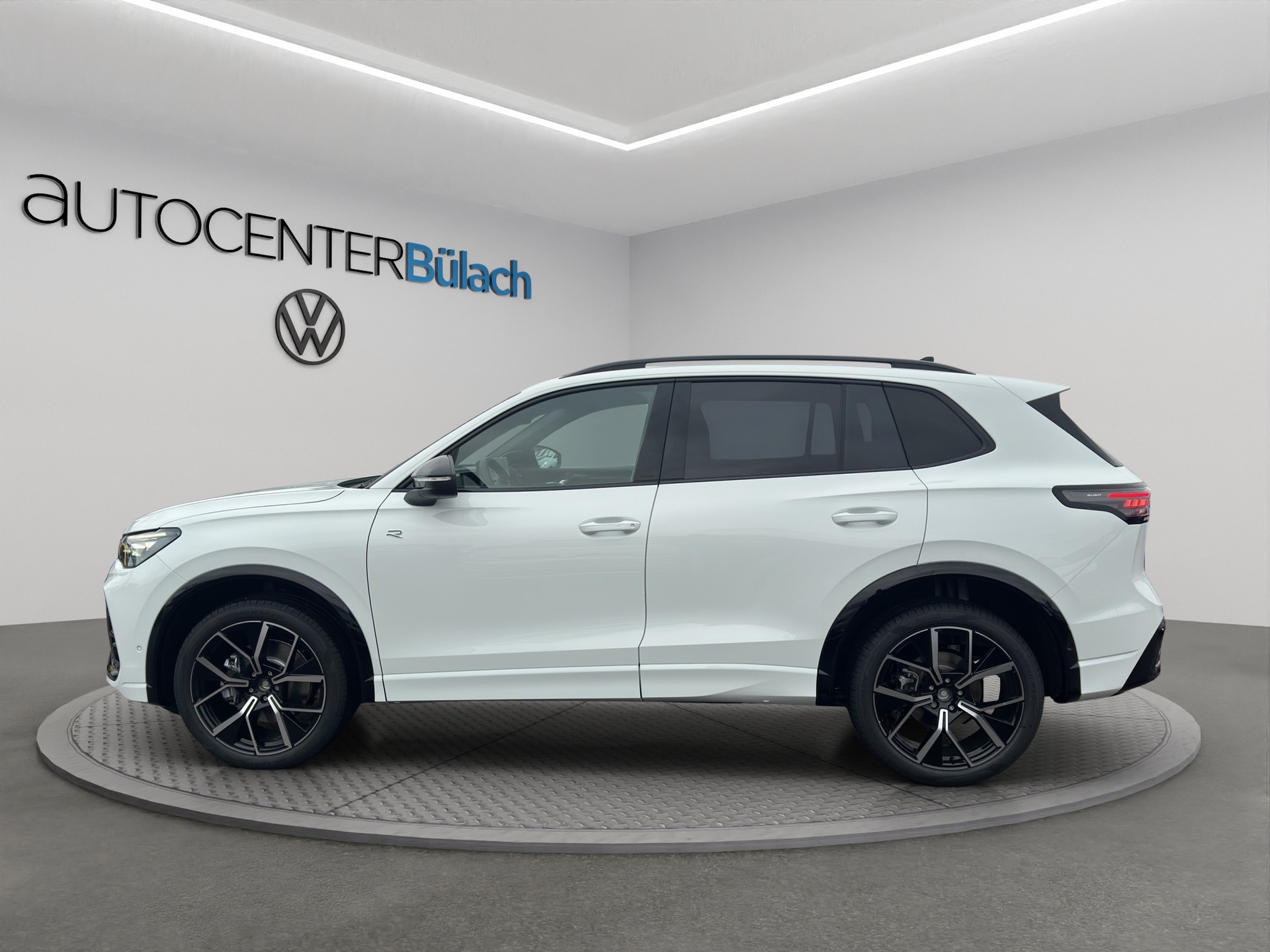 VW Tiguan 2.0 TSI United DSG 4Motion-image-7