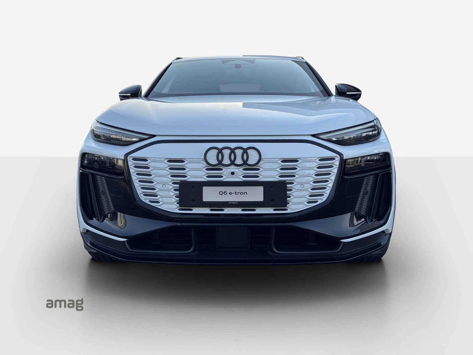 AUDI Q6 Sportback e-tron quattro-image-6