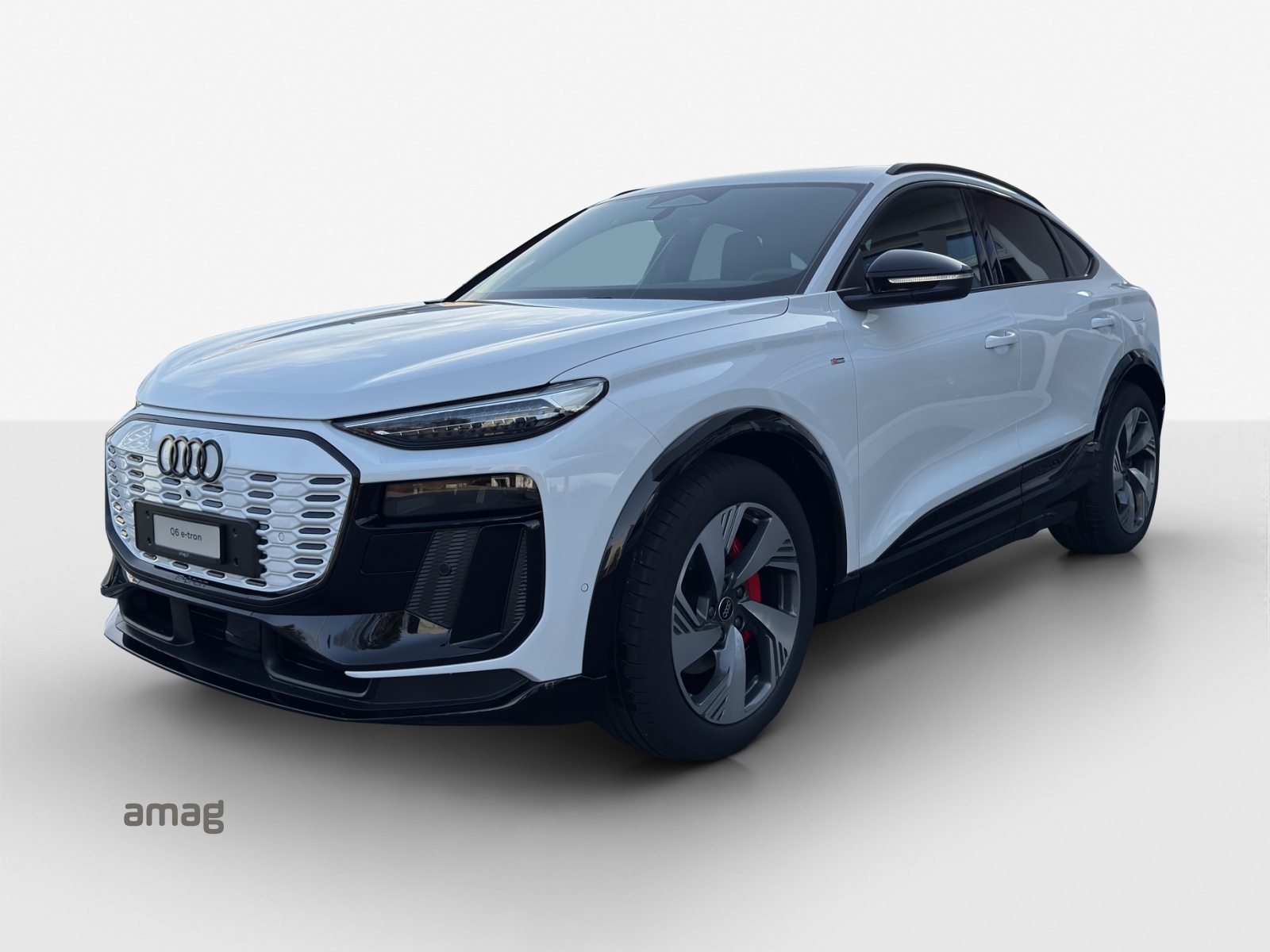 AUDI Q6 Sportback e-tron quattro-image-0