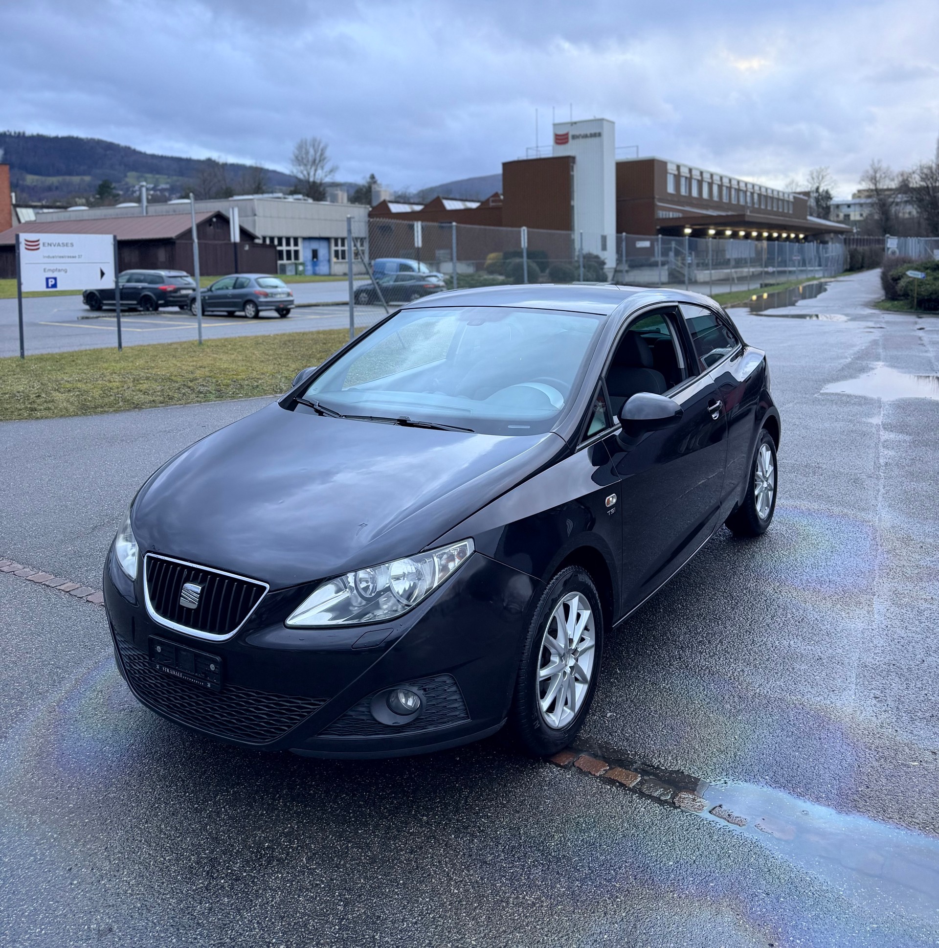 SEAT Ibiza SC 1.2 TSI Sport-image-6