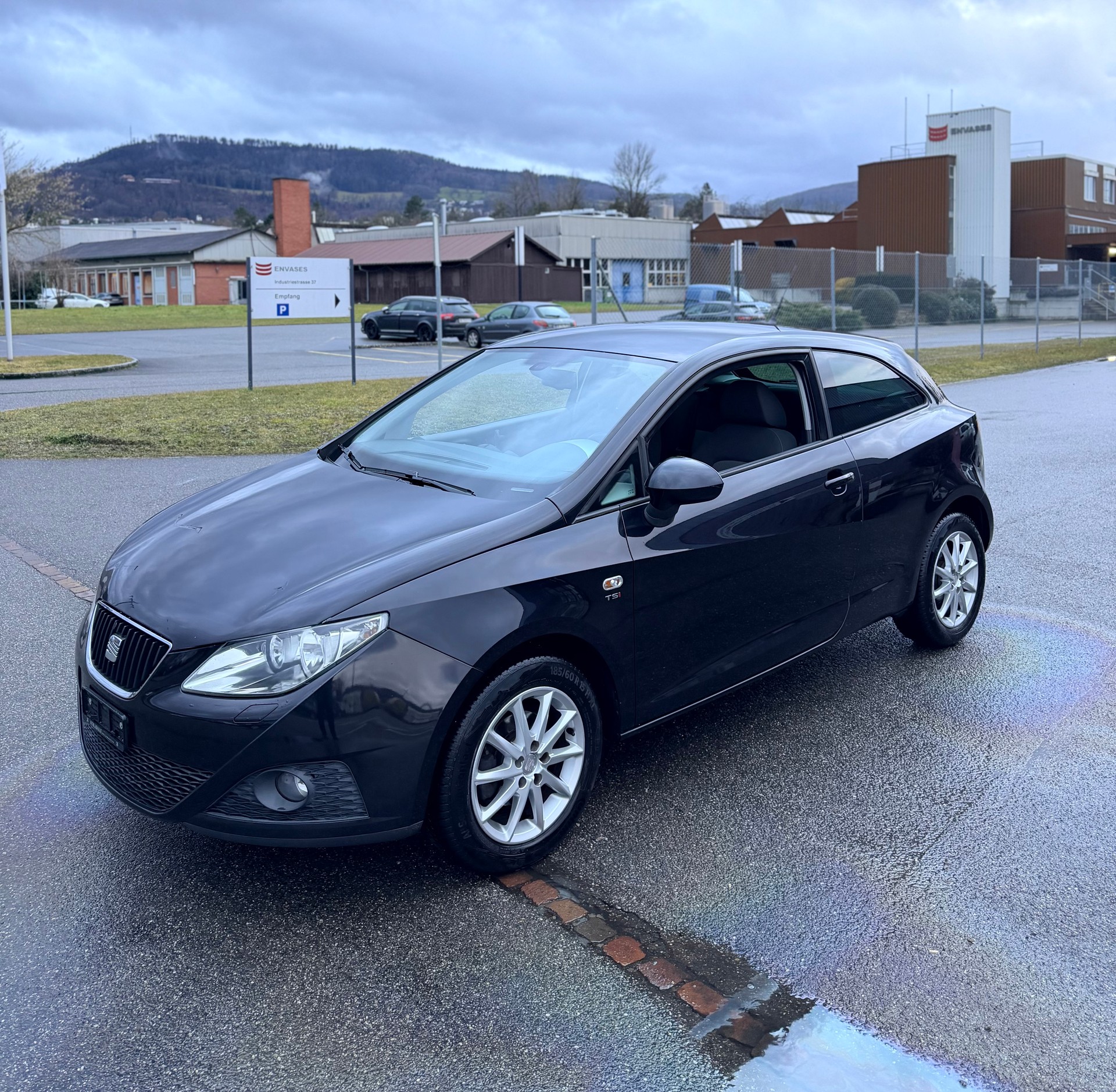 SEAT Ibiza SC 1.2 TSI Sport-image-7