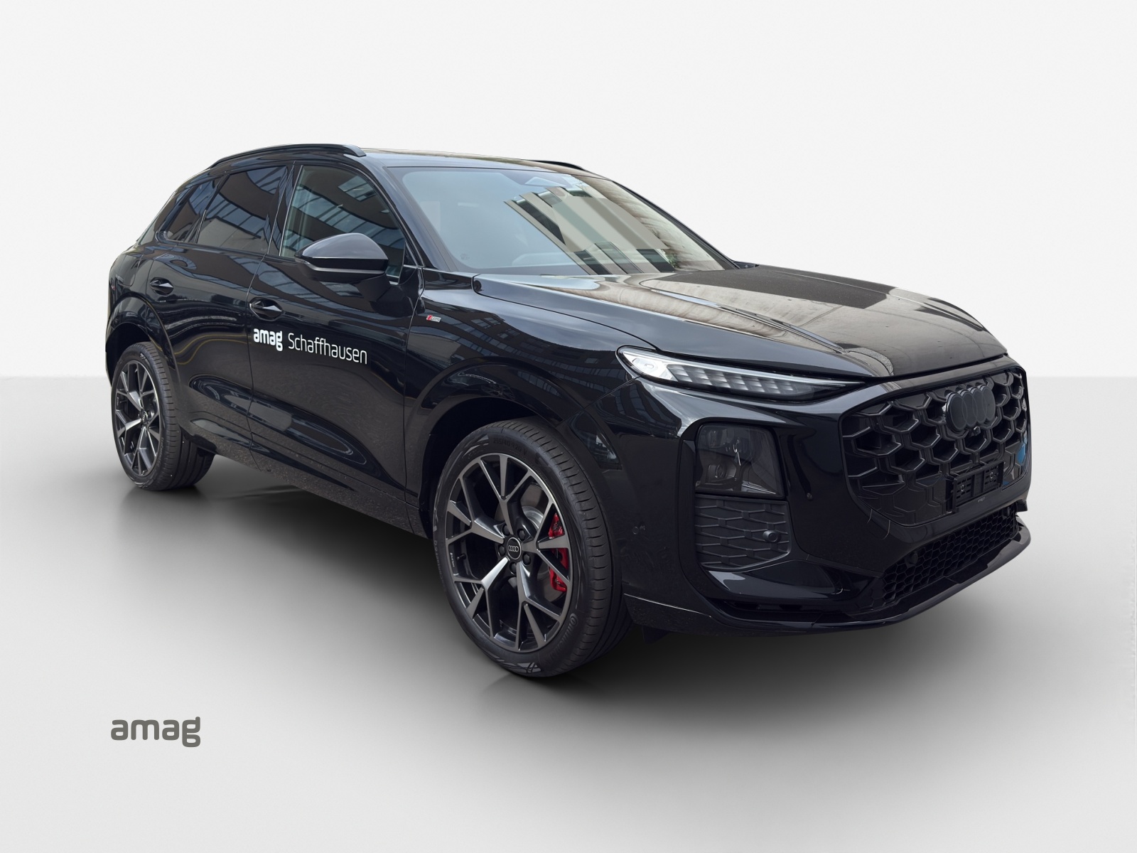 AUDI Q3 SUV TFSI quattro 195 kW S tronic-image-5