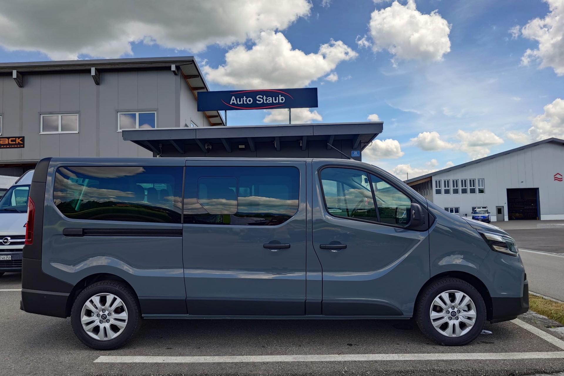 NISSAN Primastarr Kombi 3.0 t L2 H1 2. Tekna