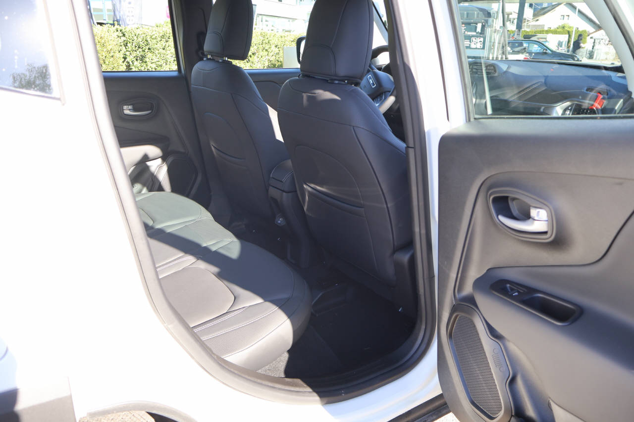 JEEP Renegade 1.5 Turbo Summit Plus Sky-image-12