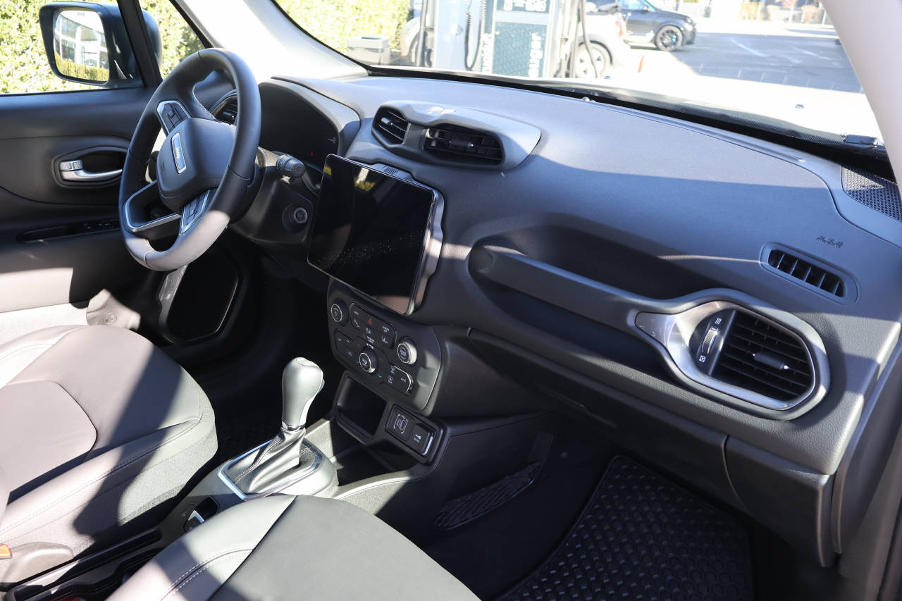 JEEP Renegade 1.5 Turbo Summit Plus Sky-image-11