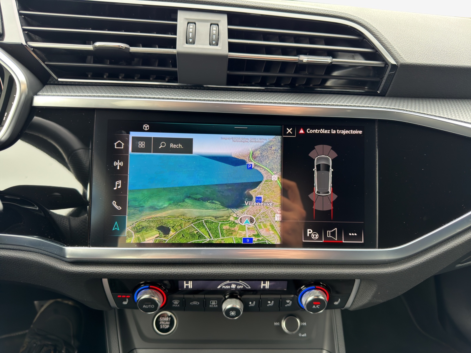 AUDI Q3 35 TFSI S line Attraction S-tronic-image-15