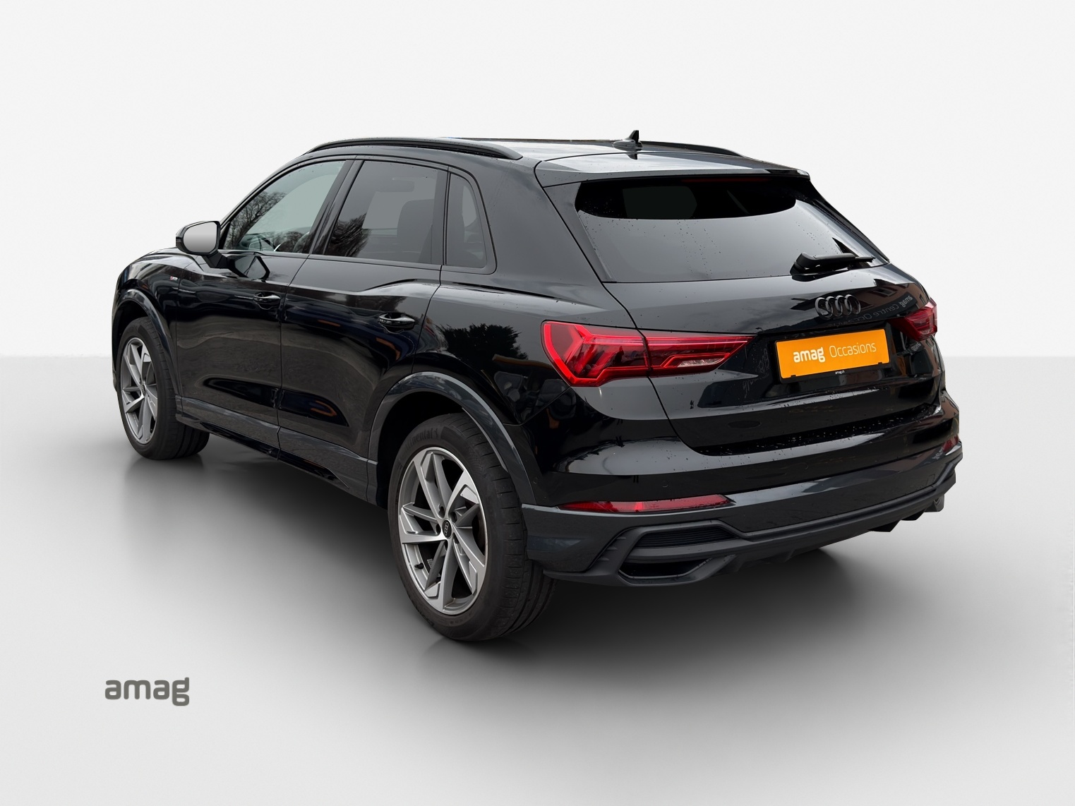 AUDI Q3 35 TFSI S line Attraction S-tronic-image-2