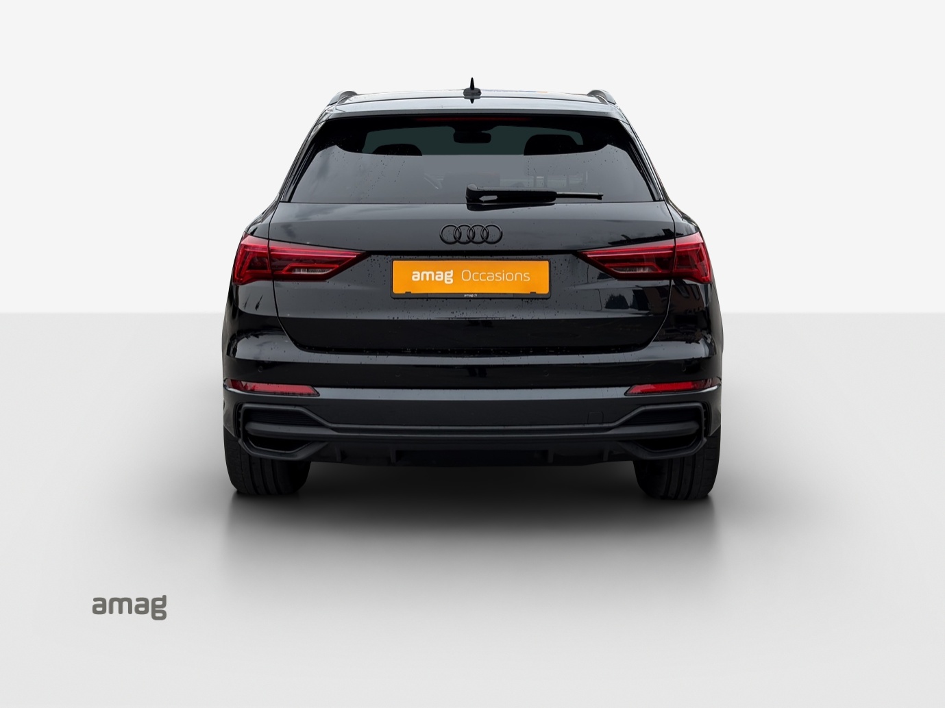 AUDI Q3 35 TFSI S line Attraction S-tronic-image-3