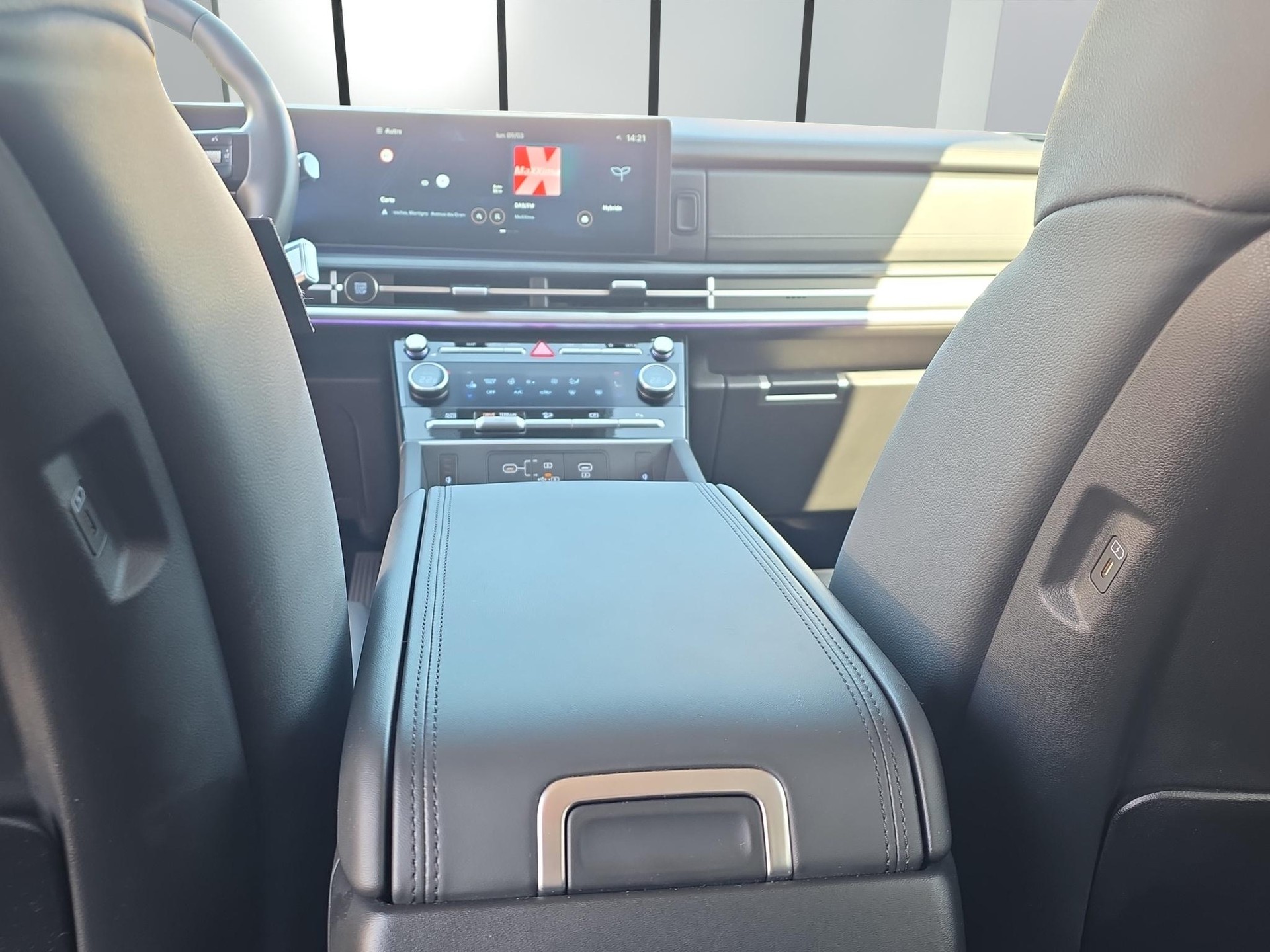 HYUNDAI Santa Fe 1.6 T-GDi HEV Vertex-image-20