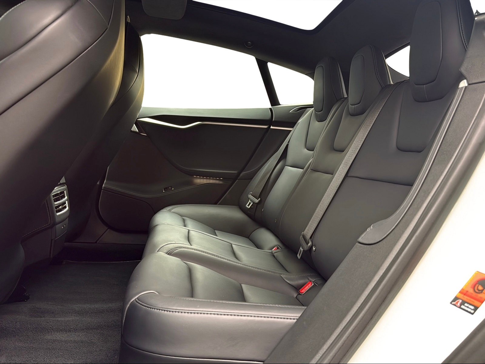 TESLA Model S 100 D Performance-image-10