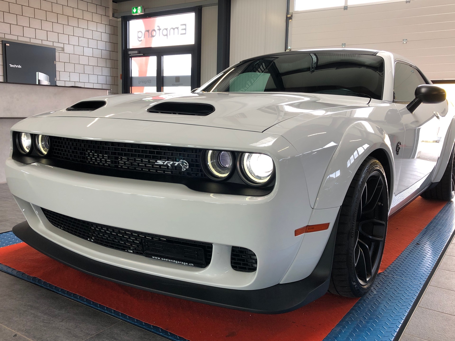 DODGE Challenger SRT 6.2-V8 Hellcat WIDEBODY Redeye-image-13