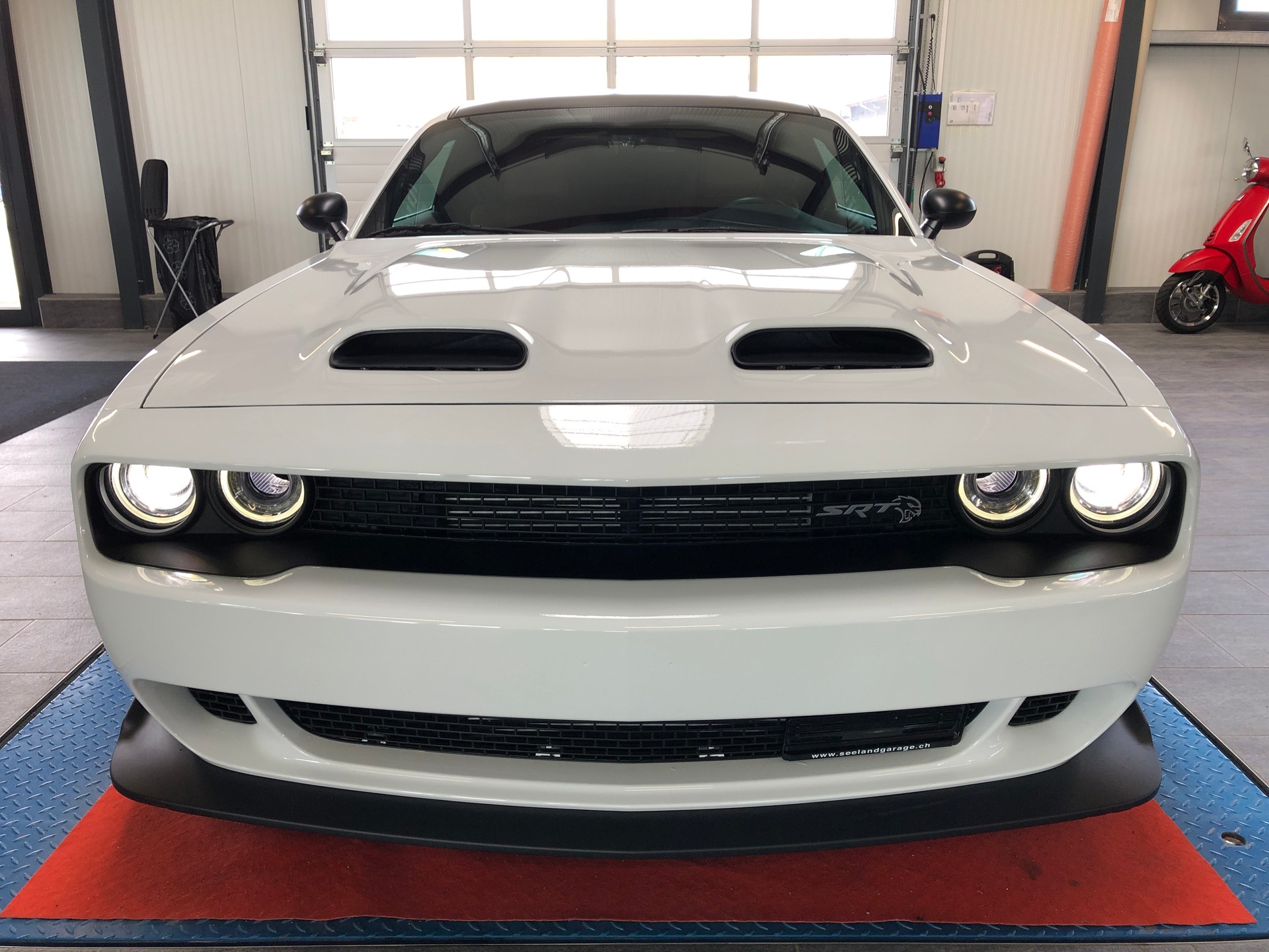 DODGE Challenger SRT 6.2-V8 Hellcat WIDEBODY Redeye-image-8