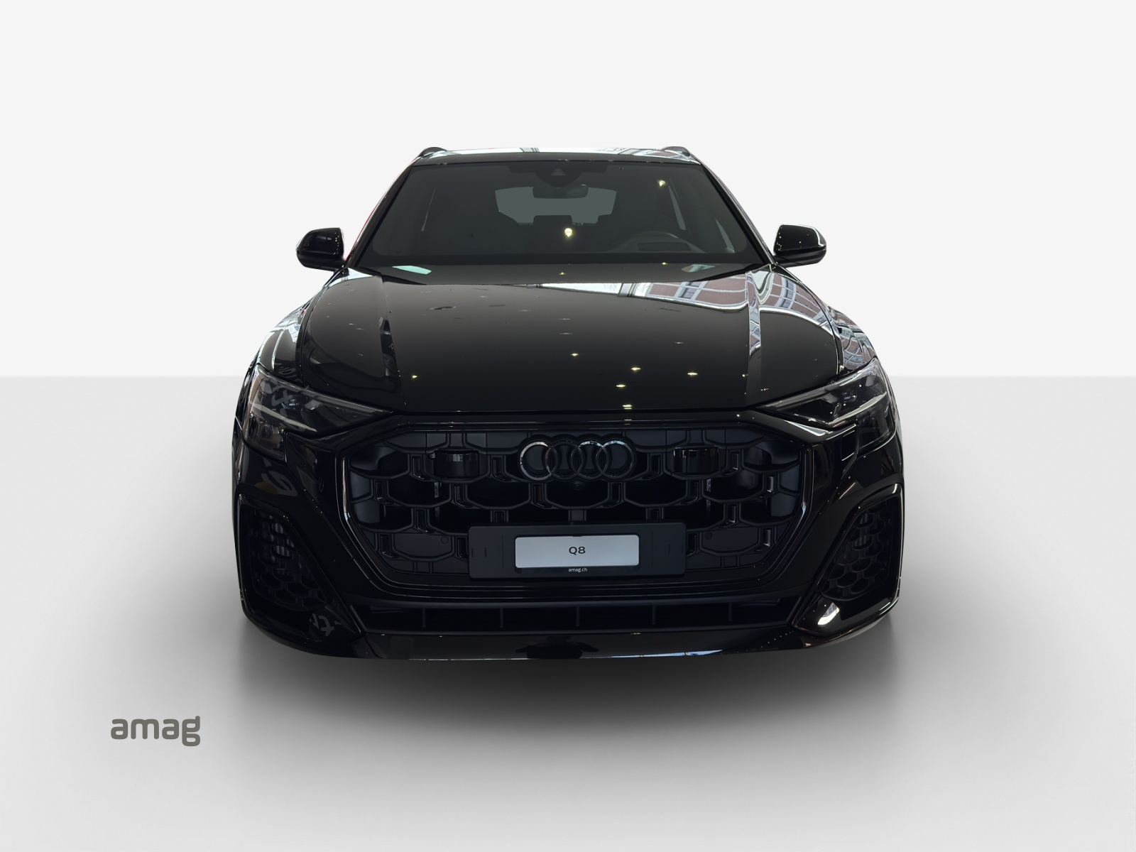 AUDI Q8 SUV TFSI e quattro 360 kW tiptronic-image-6