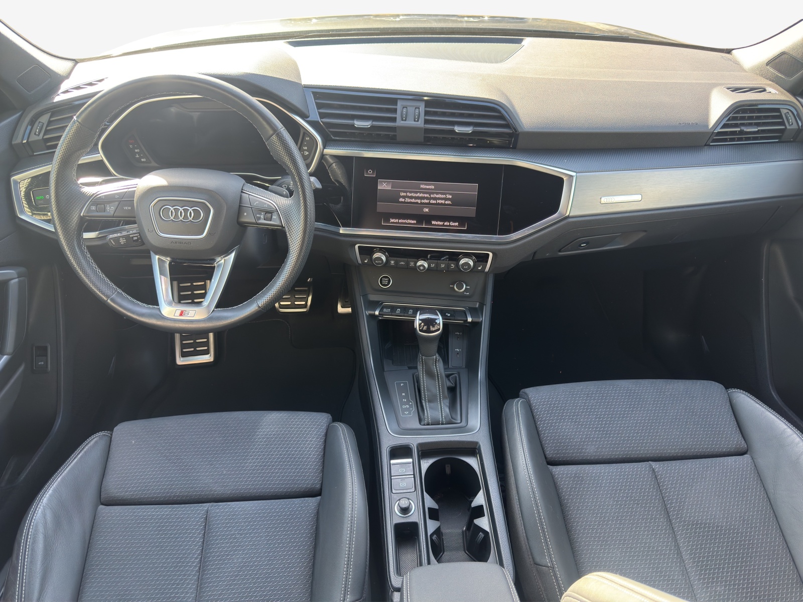 AUDI Q3 Sportback 35 TFSI S line Attraction S-tronic-image-8