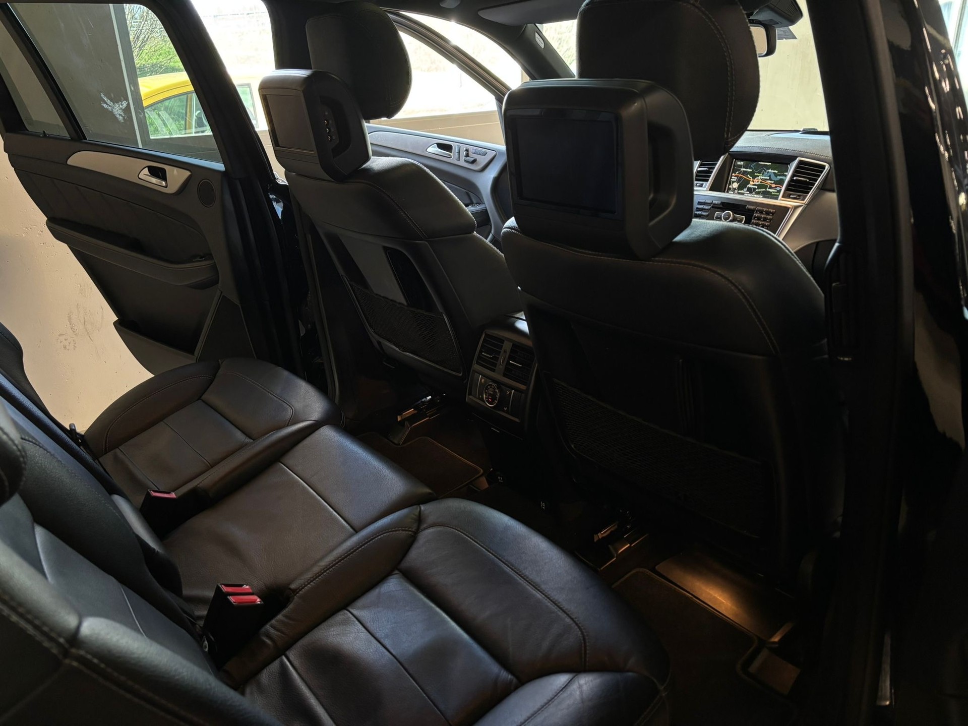 MERCEDES-BENZ GL 350 BlueTEC 4Matic 7G-TRONIC-image-8