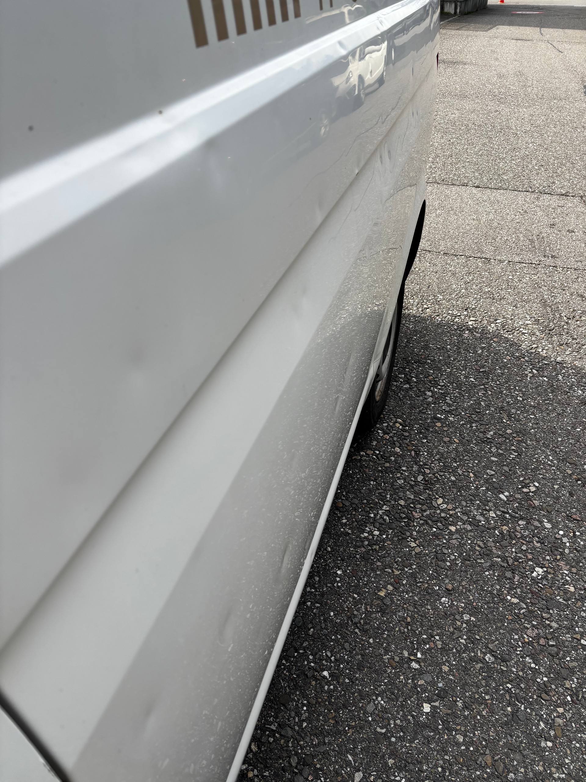 VW T5 2.0 TDI-image-7