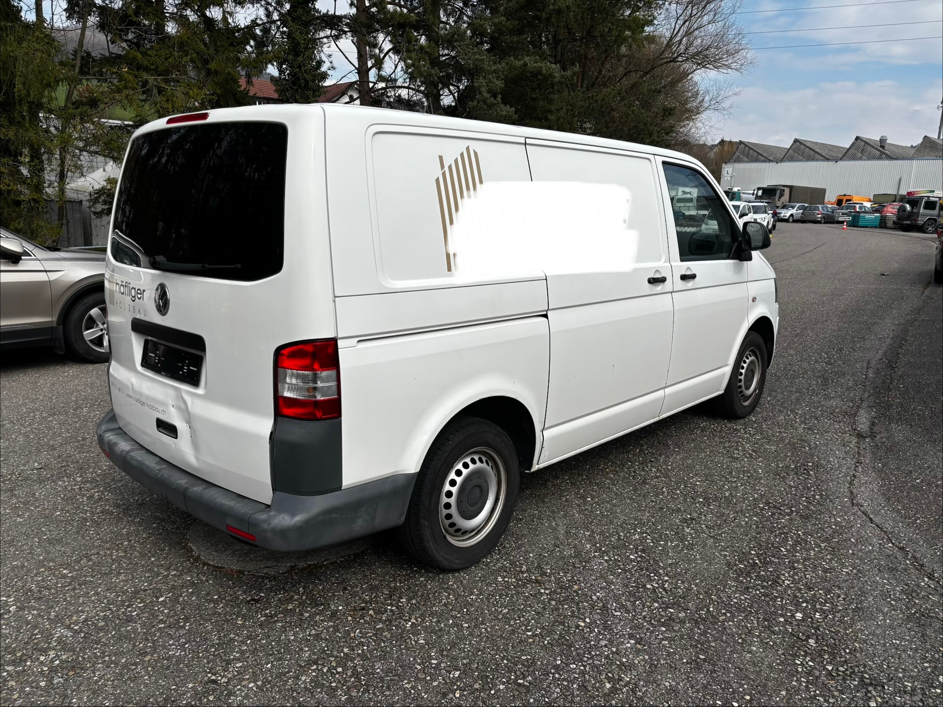 VW T5 2.0 TDI-image-3