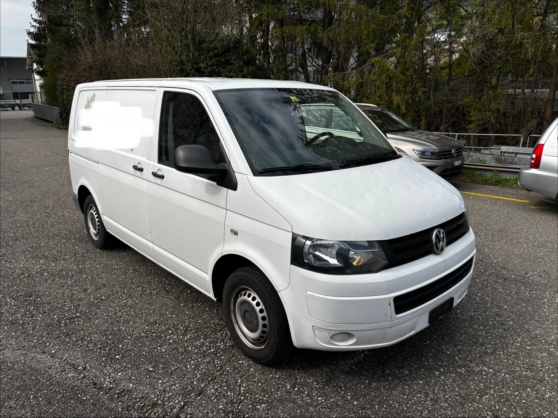 VW T5 2.0 TDI-image-0