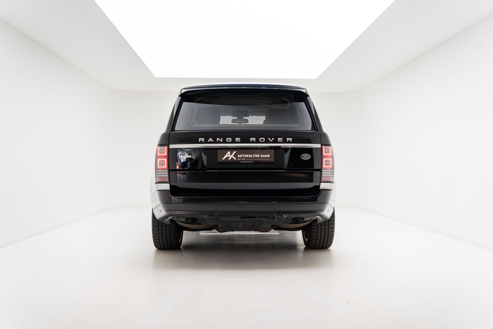 LAND ROVER Range Rover 4.4 SDV8 Autobiography-image-8