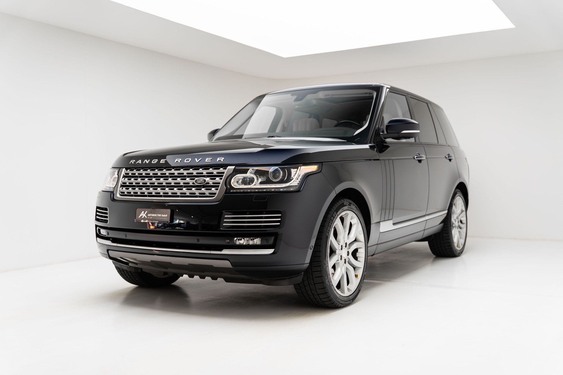 LAND ROVER Range Rover 4.4 SDV8 Autobiography-image-4