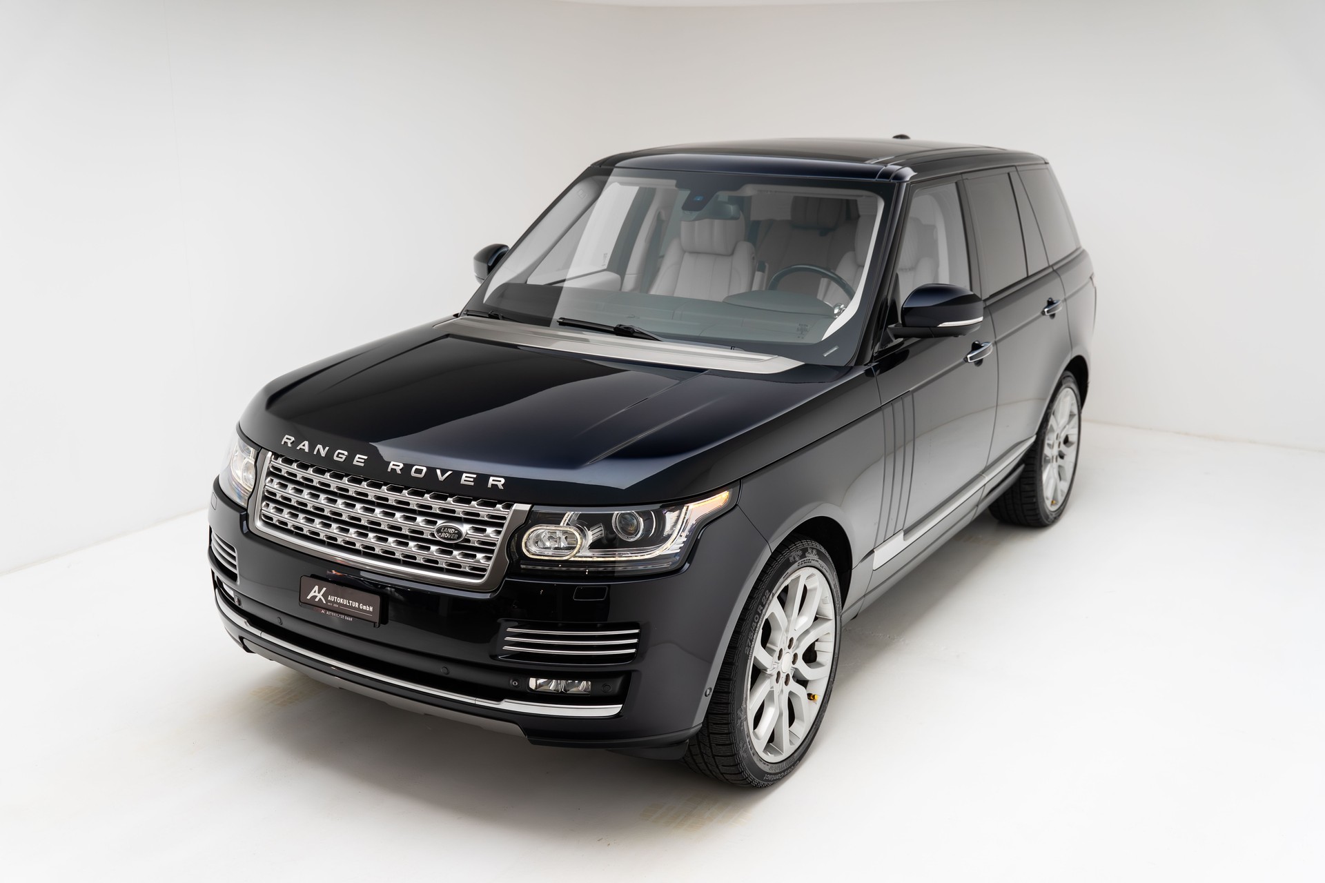 LAND ROVER Range Rover 4.4 SDV8 Autobiography-image-5