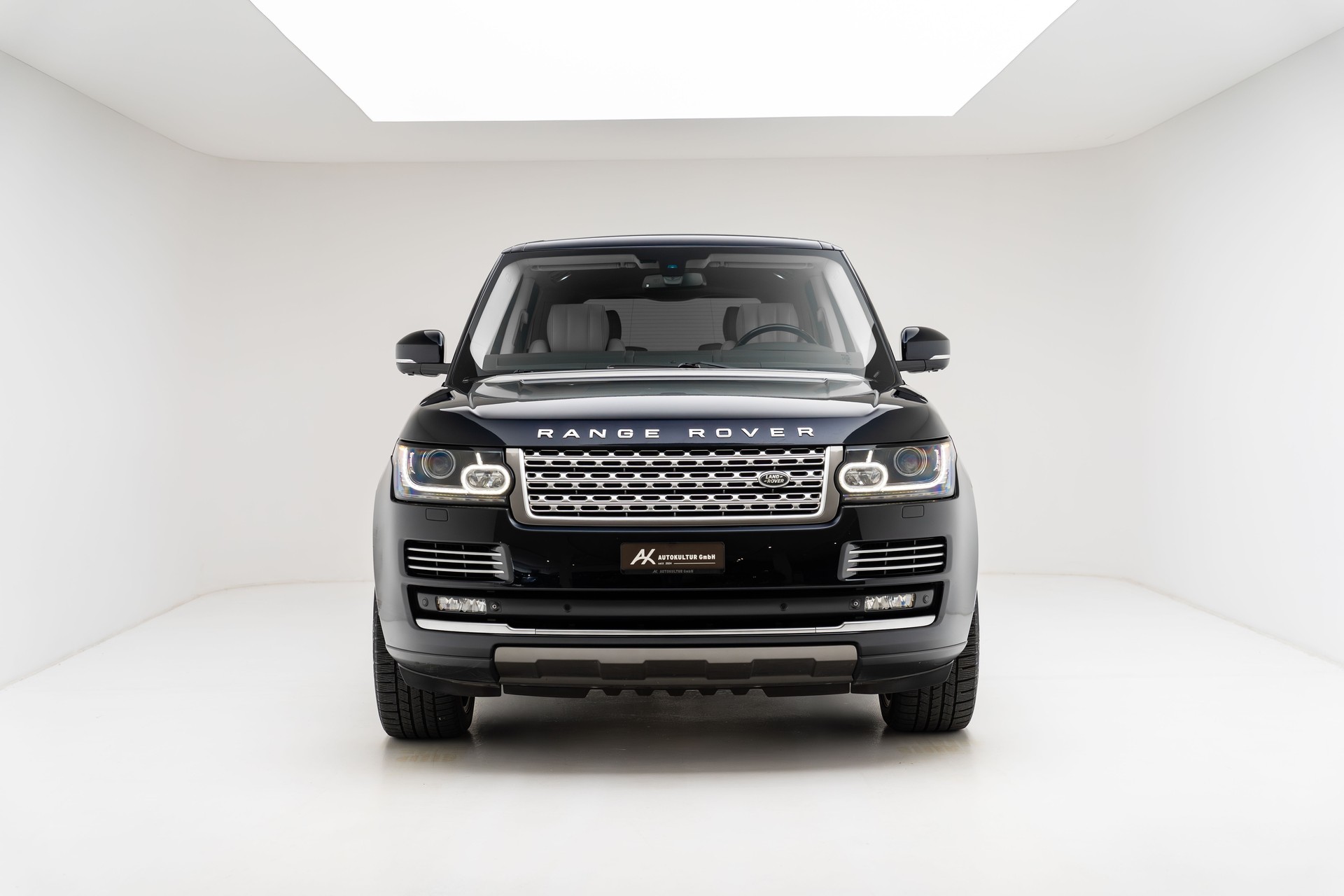 LAND ROVER Range Rover 4.4 SDV8 Autobiography-image-0