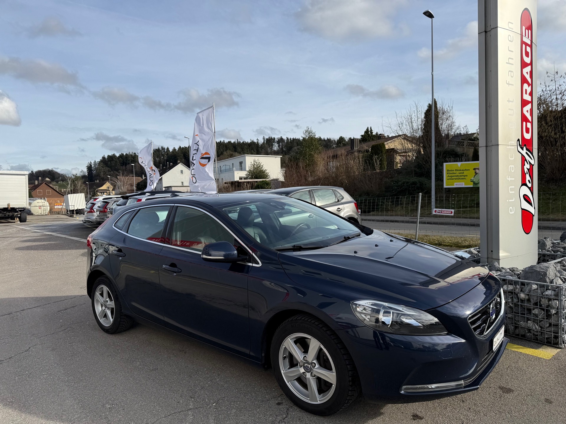 VOLVO V40 D3 Momentum Geartronic