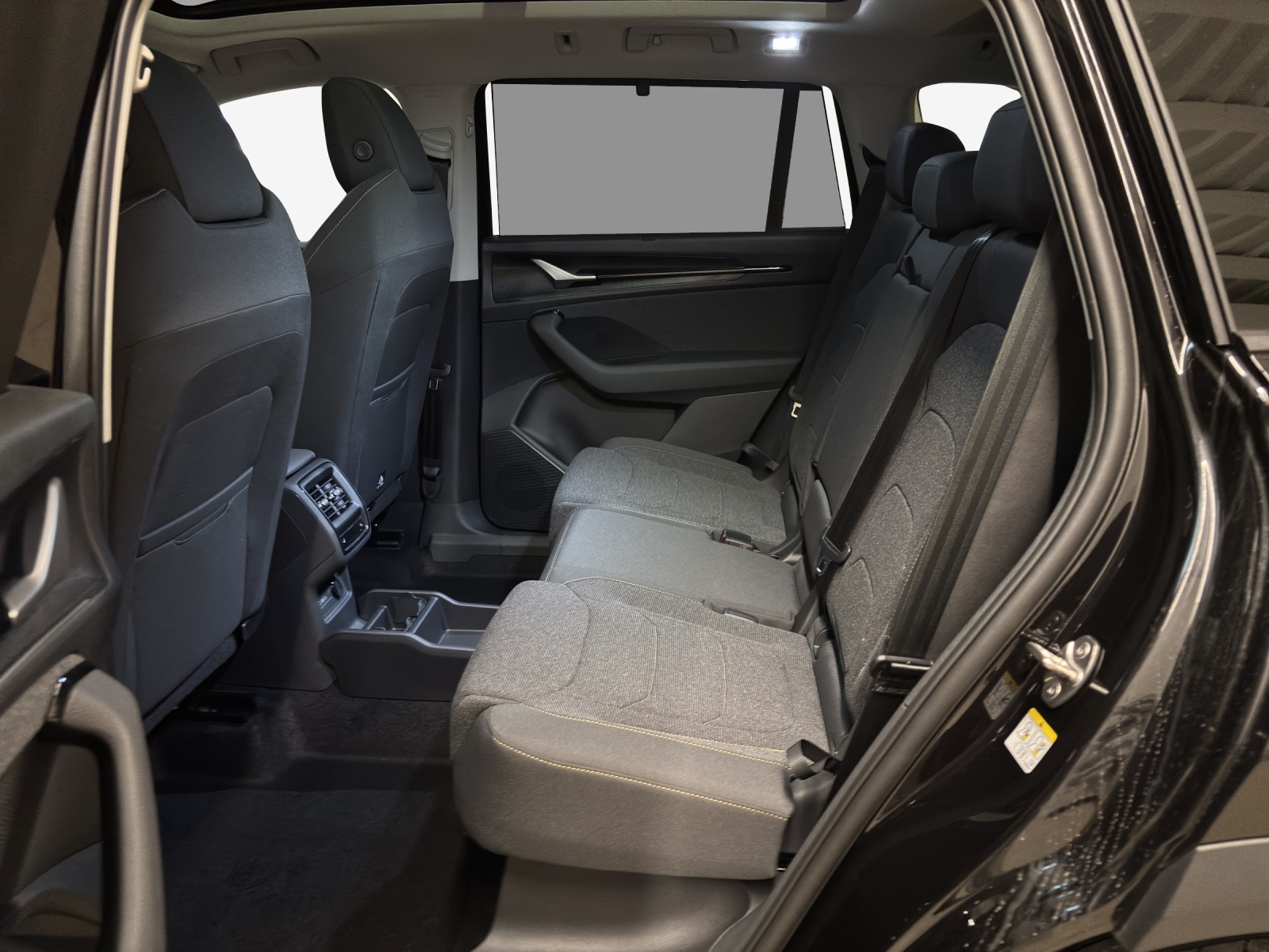 SKODA Kodiaq 2.0 TSI Selection 4x4-image-11