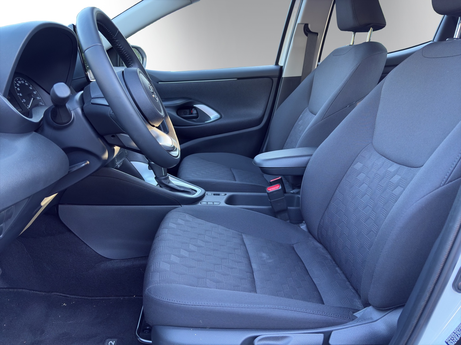 Image MAZDA 2 2 Hybrid Centre-line