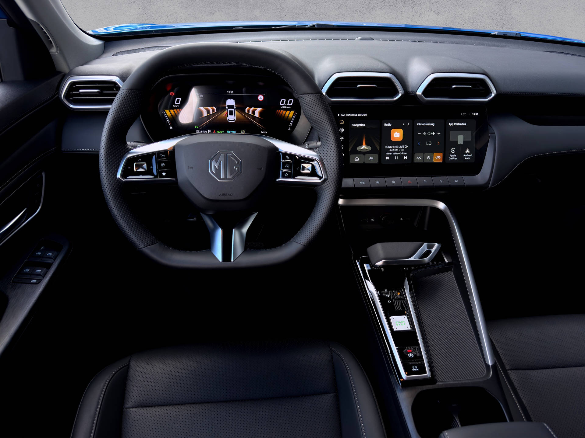MG ZS 1.5 Hybrid+ Luxury-image-10