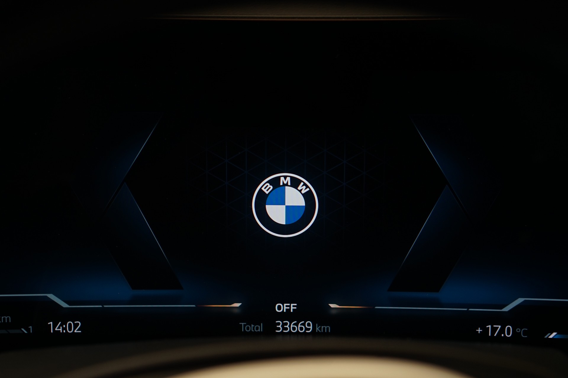 BMW X5 xDrive 48V 40d M Sport Pro Steptronic *AHK* *Niere Iconic Glow*-image-32